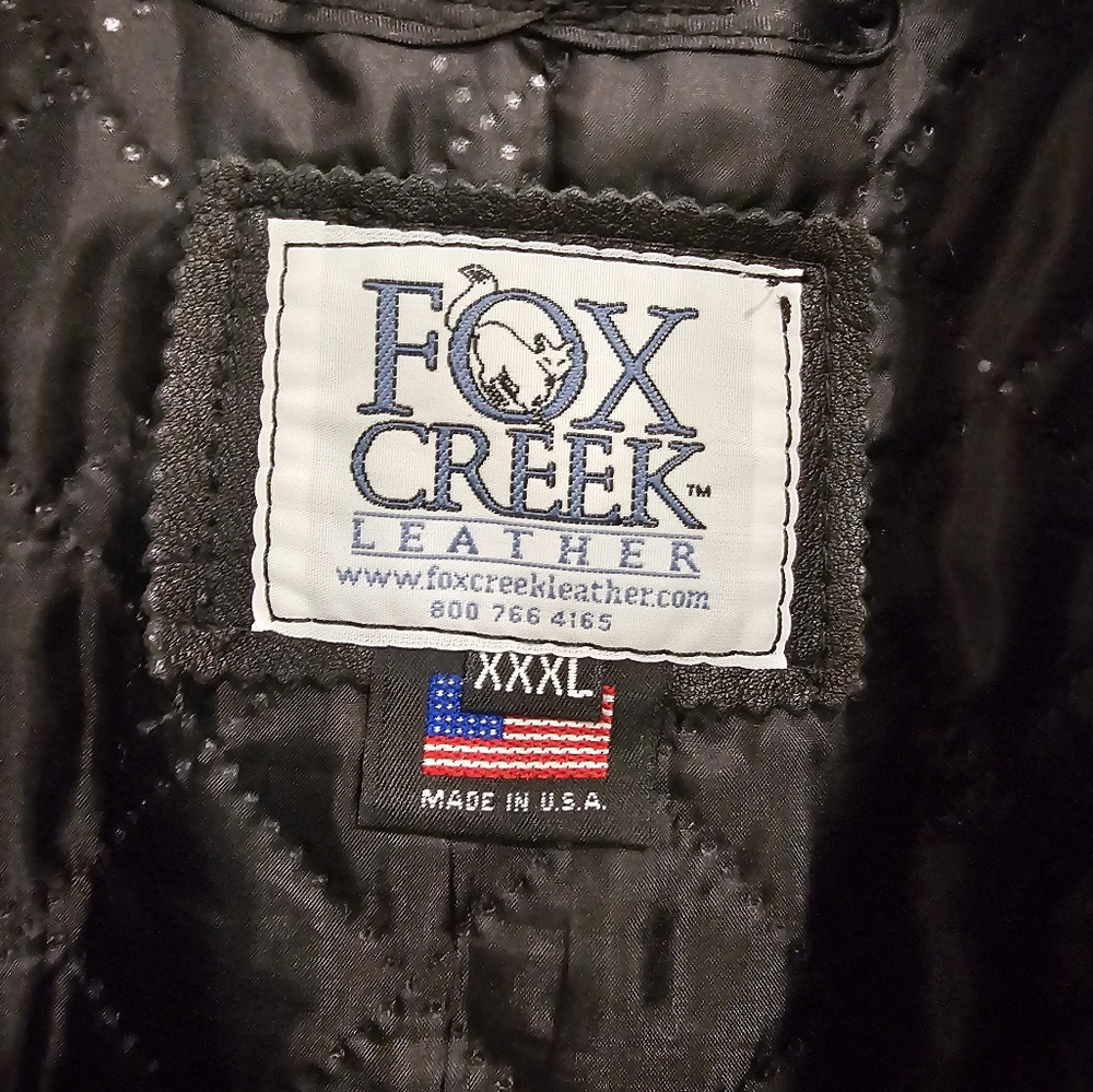 Woman's Riding Jacket - Picture 8 of 10